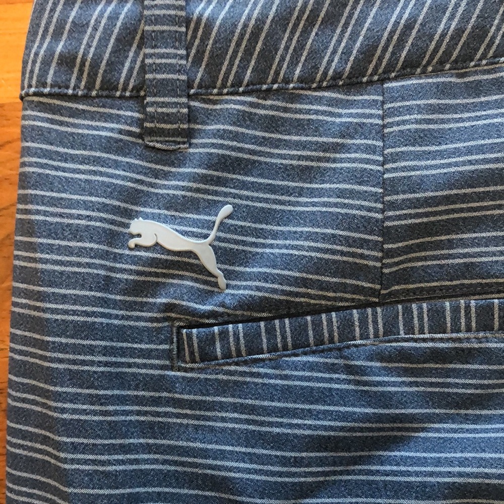 Puma shorts size 36 men’s very nice condition - Picture 3 of 4